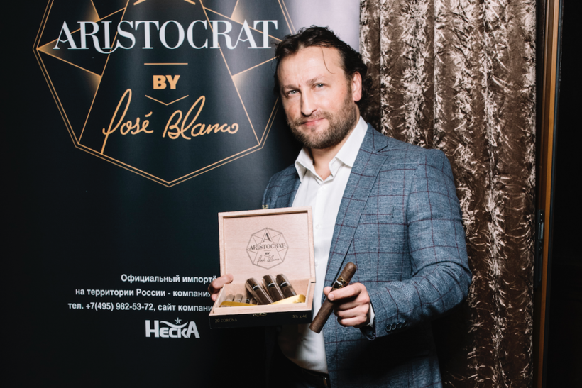 Aristorcat by Jose Blanco на мероприятии Forbes в особняке Смирнова